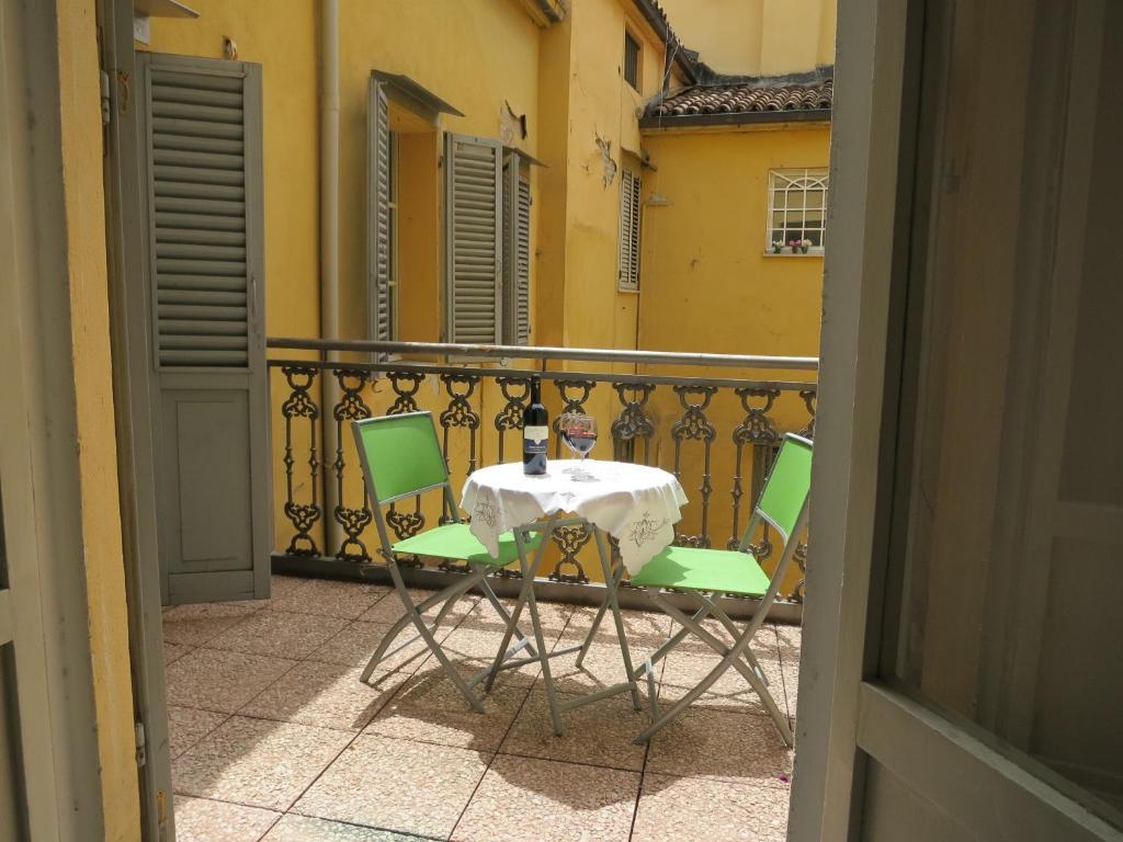 Casa Della Zia, Bologna By Short Holidays Ruang foto